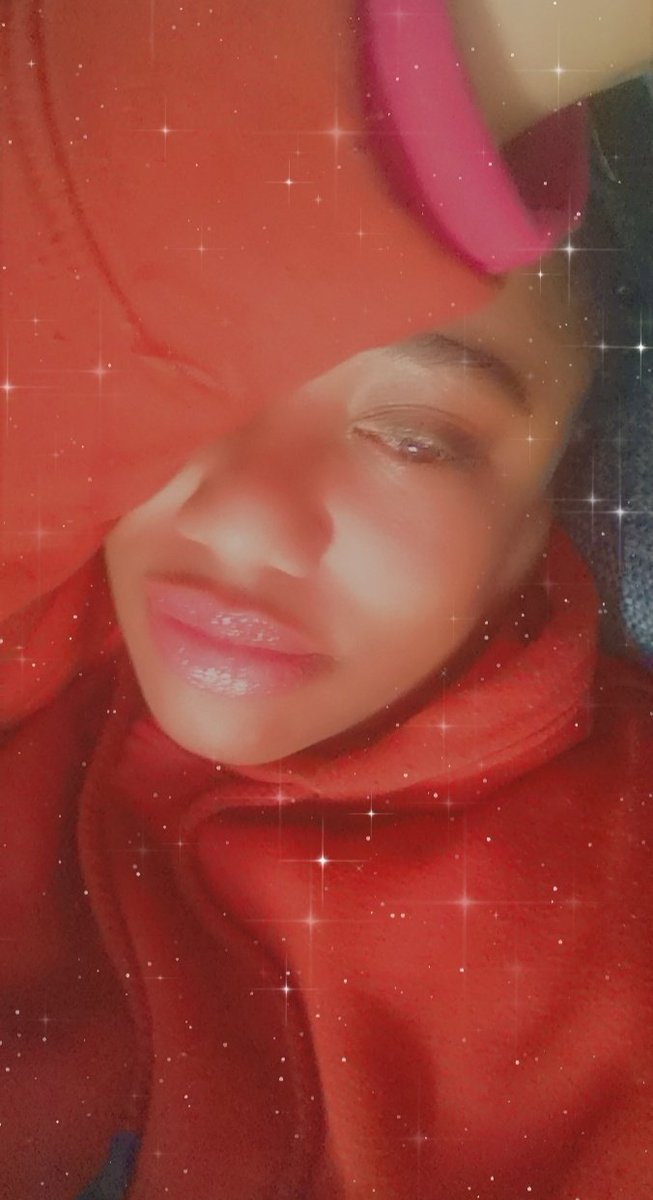 Mxstr76ArmyMom's tweet photo. This whole month has been heavy but the past 10 days. Yikes... I am having a hard time just surviving #bpd but Ima stay #BPDpositive and get through it. π https://t.co/5EOwvXiCZz