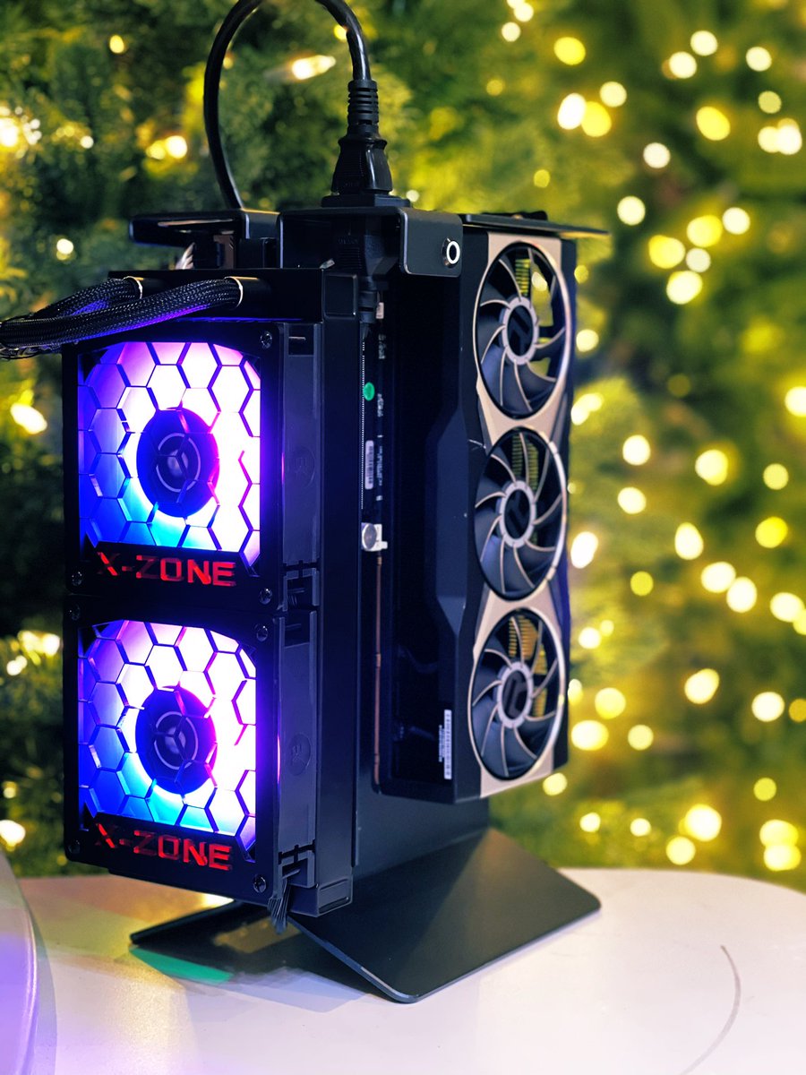 KANOTOSOX's tweet photo. バチクソかっけぇ…
#XTIA
#XPROTO
#ek
#AIO240
#棚に積まずにPCに積んだ https://t.co/ywaG69knUq