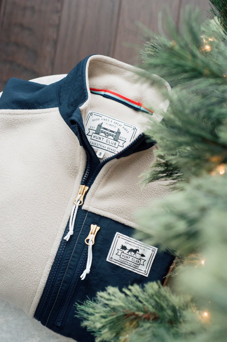 Shop_HuntClub's tweet photo. Soft, supple, and made with easy-care micro fleece, the Salto Jacket is so cozy and practical it’s been our best-selling outerwear piece since launch day! 🍂✨❄️ #AllWeatherRider https://t.co/IJq3OC1k4g