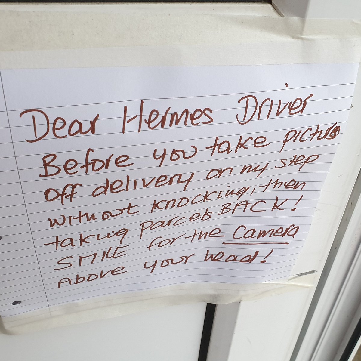 cbc_coaching's tweet photo. @hermesdelivery @Hermesparcels #hermesuk . Your driver did not leave my parcel, he took them back, yet claimed it was delivered!!! https://t.co/8dHF0Xv0bF