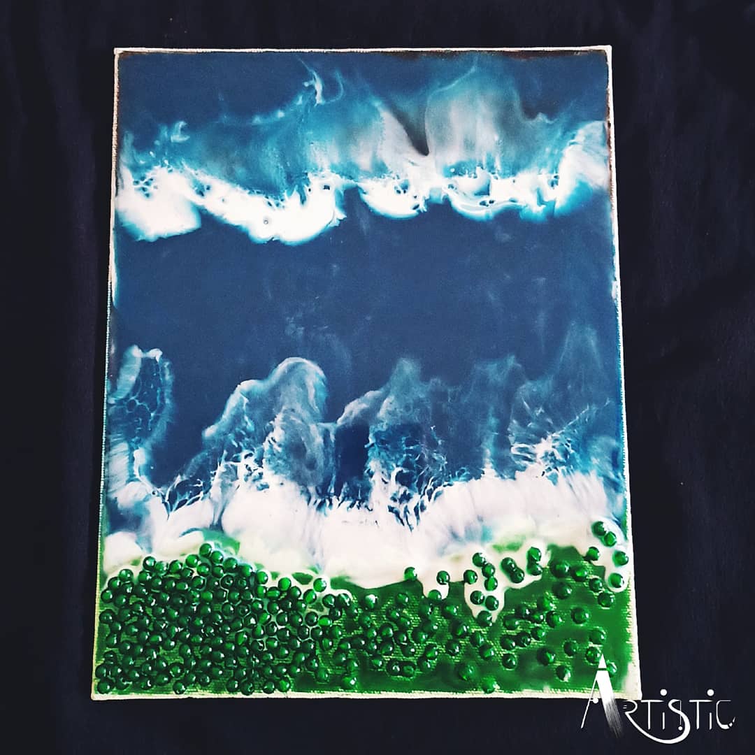 ur_artistic's tweet photo. "Bubble water" by Tanvi Panchal
Medium: Resin on Canvas
#urartistic #artistic #resinartwok #resinartist #resincraft #resinart #resin #resinonwood #resinartworks #homedecore #colours #creativity #epoxyresin #epoxyart #mdfart #resinonmdf #waves #water #ocean #sea #beautyv https://t.co/HTH6MMlCA8