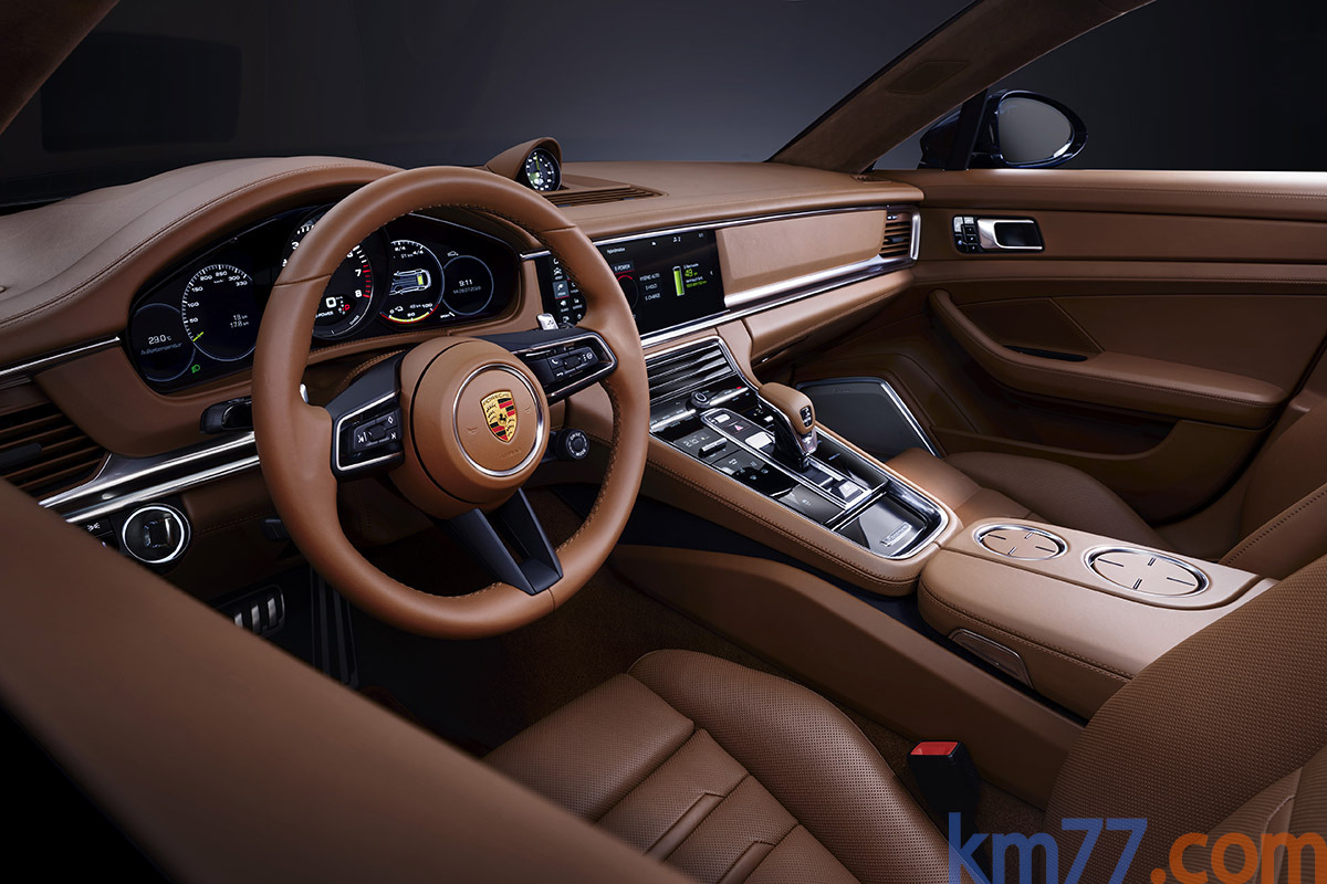 km77com's tweet photo. #Porsche Panamera

Es una berlina de lujo extraordinaria por su equilibrio entre comodidad y las sensaciones deportivas que transmite. Hay nuevas versiones, modificaciones estéticas y novedades en el equipamiento. En venta desde 108 339 euros.

https://t.co/RfUBj5wrNF https://t.co/arAwXWWnFE