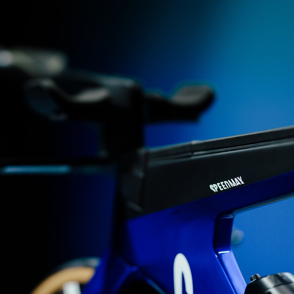 Canyon Bicycles (@canyon_bikes) on Twitter photo Designed with F1 experts <a href="/SwissSide/">Swiss Side</a> using advanced CFD technology, the new Speedmax is even more aero than its predecessor. The CFR and CF SLX models are 9 watts faster at 45 kph. And the CF SL is as fast as the 2019 World Championship-winning Speedmax CF SLX.
📸 Marcel Hilger Designed with F1 experts <a href="/SwissSide/">Swiss Side</a> using advanced CFD technology, the new Speedmax is even more aero than its predecessor. The CFR and CF SLX models are 9 watts faster at 45 kph. And the CF SL is as fast as the 2019 World Championship-winning Speedmax CF SLX.
📸 Marcel Hilger