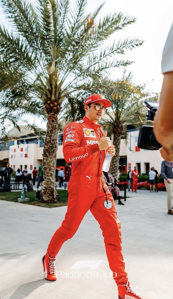 Last year in Bahrain β¨
πΈ : F1PaddockClub
#F1 #BahrainGP π²π¨ #Charles16 https://t.co/p0XTVdEF81
