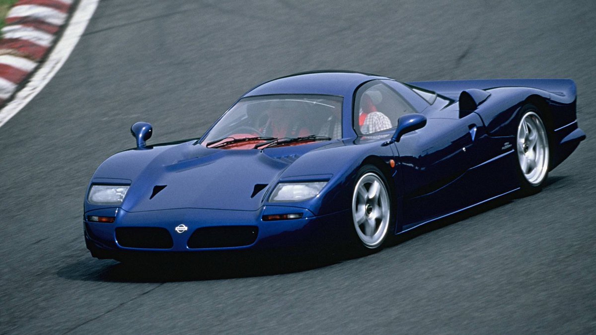 Nissan R390 GT1 or Toyota GT-One?