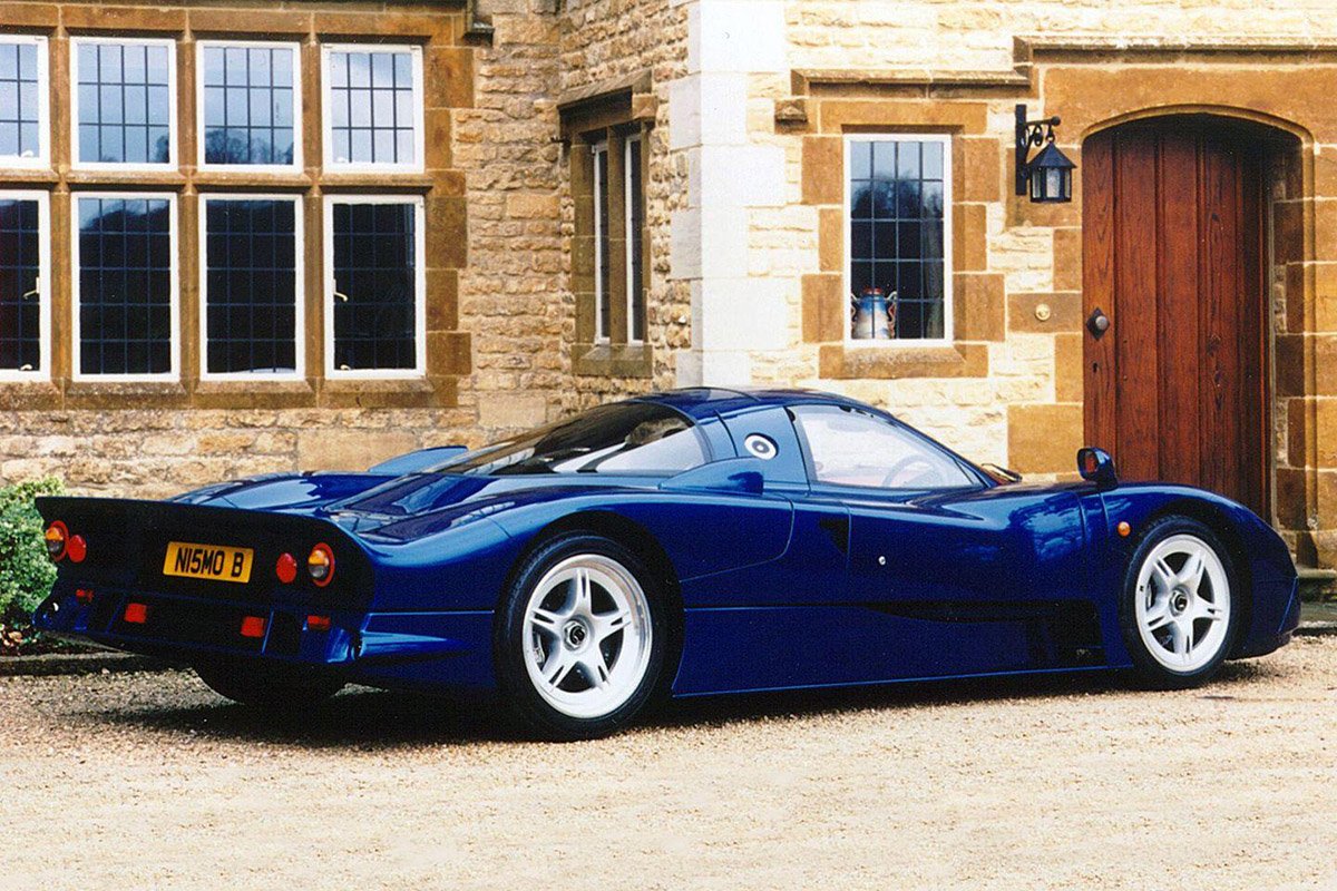 Nissan R390 GT1 or Toyota GT-One?