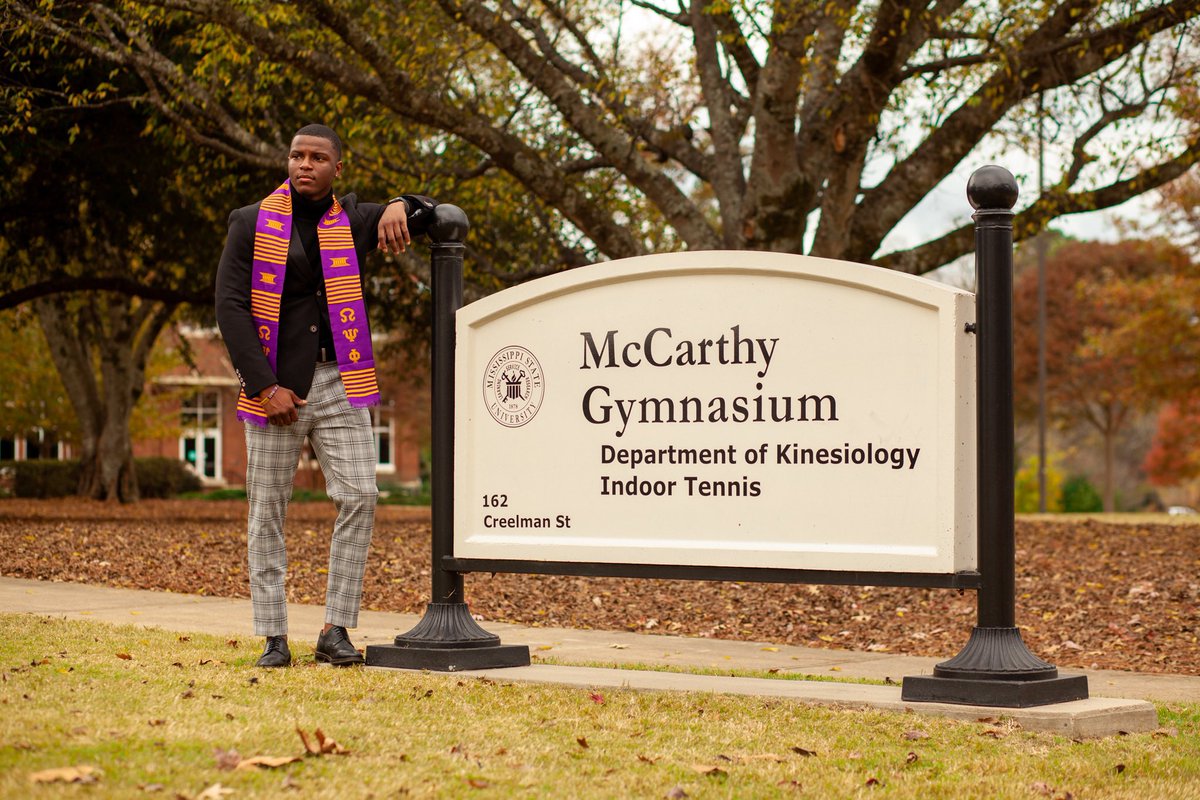 TDD_QUES's tweet photo. Congratulations to Bro. Woods. He is a Spring 18 initiate from Holly Springs, Ms. He graduated with a Bachelors of Science degree in Kinesiology. After college, he plans to continue working as a full-time firefighter while waiting for nursing school. #LLTDD https://t.co/u9EqLYB0sJ