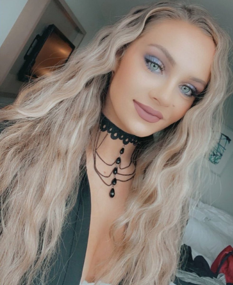 #WCWednesday is my wife duh! <a href="/MsMadYCarter/">Madyson Carter-Cane</a>