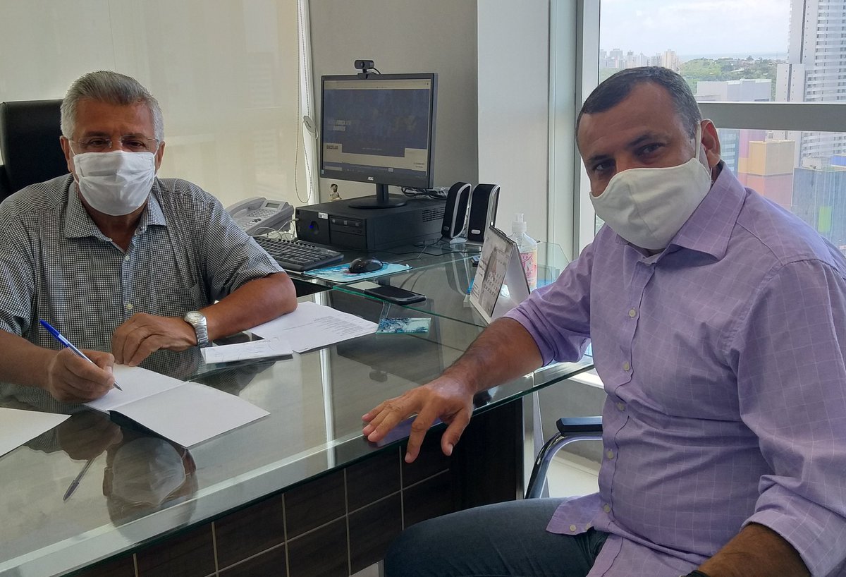 attillatorres's tweet photo. Em Reunião hoje com o Deputado Bacelar (@deputadobacelar), discutindo as novas estratégias de trabalho para a ampliação das ações em todo o Estado da Bahia, alinhando o ESPORTE + EDUCAÇÃO.
@attillatorres
#AVozDoEsporteNaBahia

@podemos19
@podemosbahia
@podemossalvador https://t.co/vT8NCdryKr