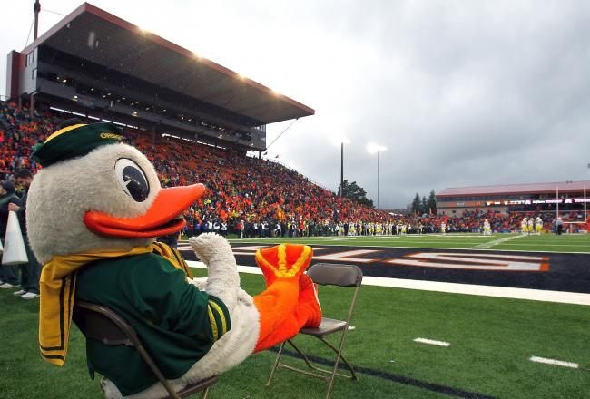 goducksgirl's tweet photo. #civilwarweek #goducks 🦆🏈🗣🚫🦫 https://t.co/Jx7XsBKriM