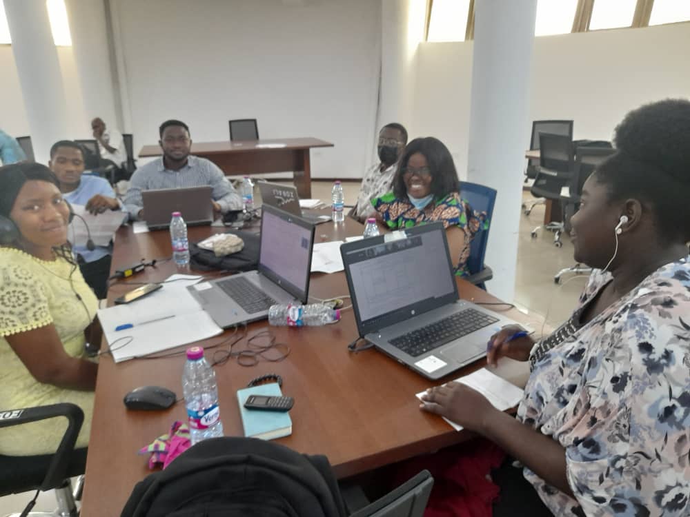 HGTGhana's tweet photo. Today at Kumasi Business Incubator, our groups of entrepreneurs in the EU Archipelago Framework are developing business models for a final pitch session on 1st December 2020! Get ready, these guys are up and coming! #entrepreneurship #horticulture #EUArchipelago #TUDelft #KBI https://t.co/w5u5njCtuT