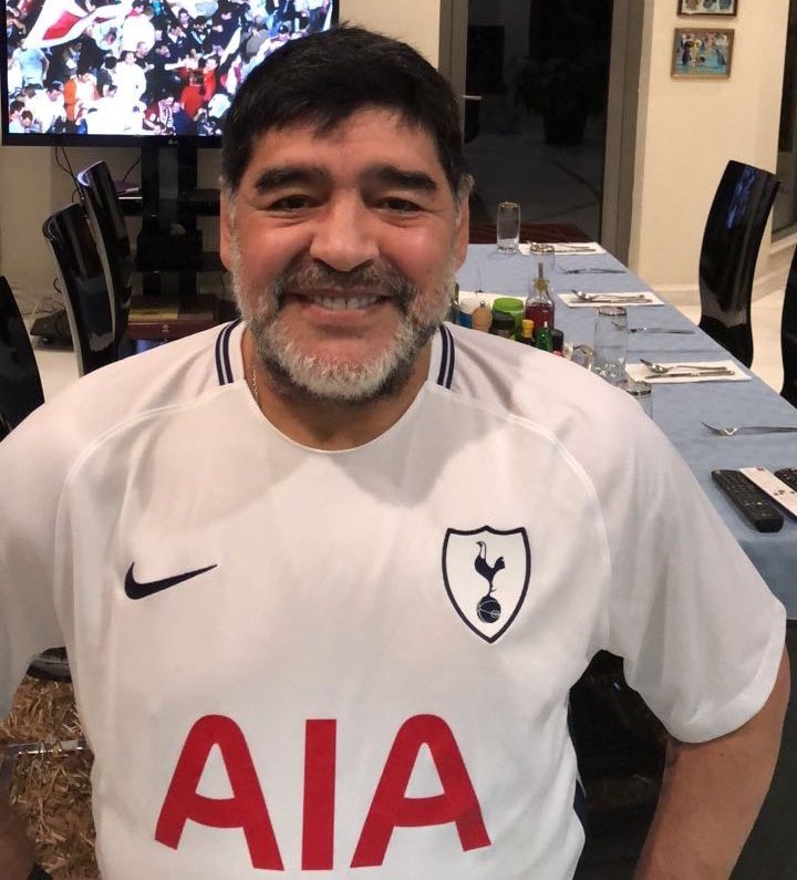 thespursweb's tweet photo. RIP Diego Maradona. A sad day for football. 😓🙏 https://t.co/TFwh2O5Gsv