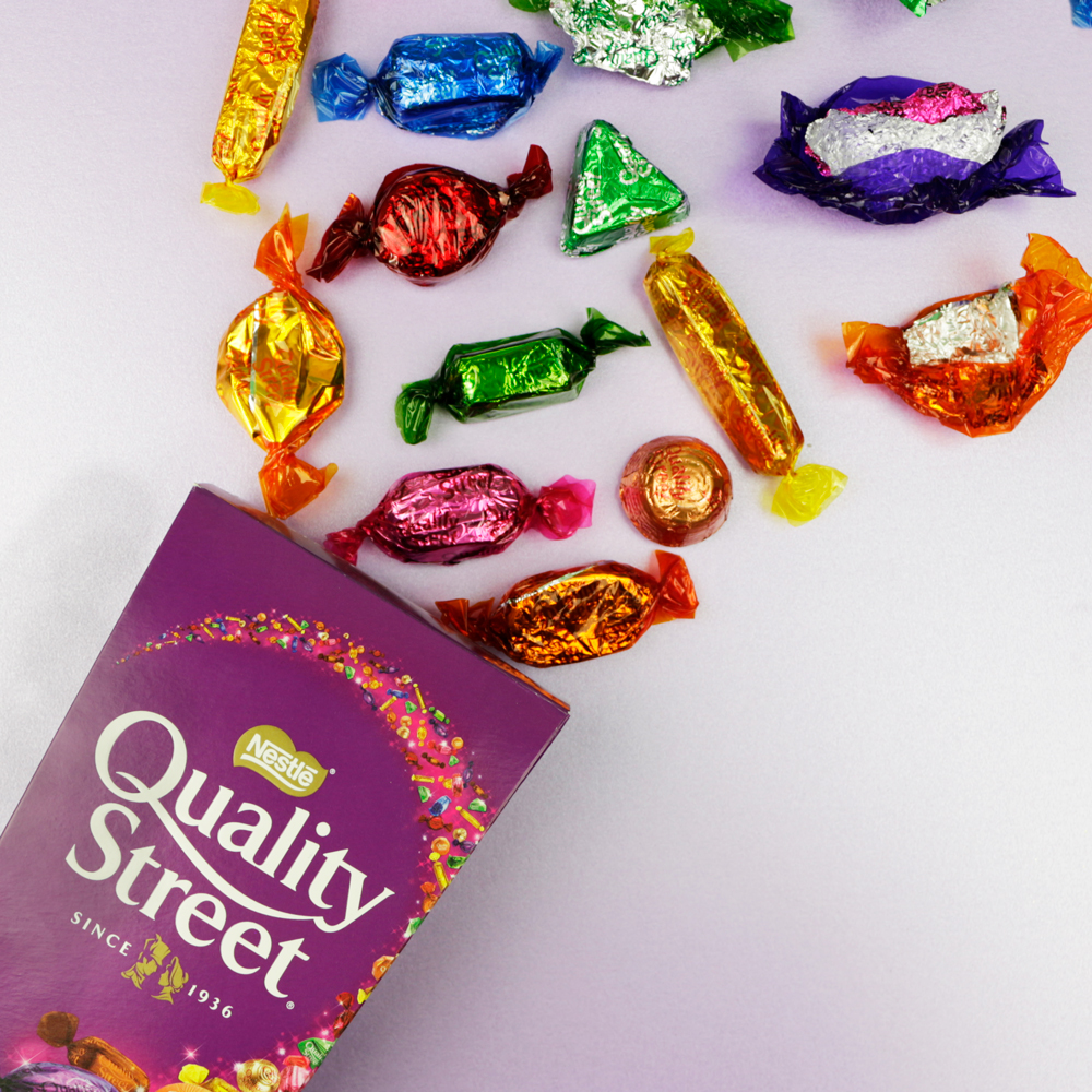 zepbrook's tweet photo. Nothing like a box of chocolates to brighten up your week😋To share or not to share... Completely up to you😉
Home delivery available: https://t.co/XKrpgeBoqM ✅
#officesupplier #qualitystreet #chocolatetreats https://t.co/0FGtDjeAUF