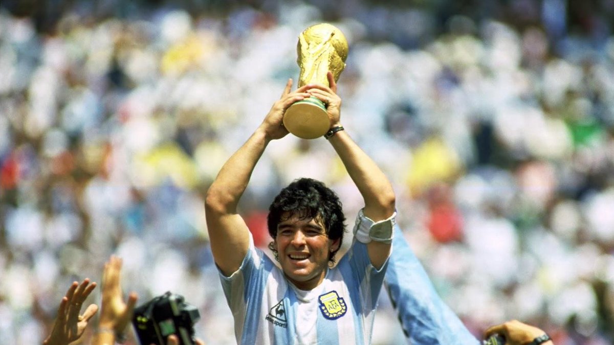 carrusel's tweet photo. 🖤⚽️ Descansa en paz. Eres historia del fútbol, Diego Armando Maradona:

🇦🇷 Campeonato Metropolitano
👑 Copa del Rey
🏅 Copa de la Liga
🇪🇸 Supercopa de España
🥇 Serie A (2)
🎖️ Copa de Italia
🇮🇹 Supercopa de Italia
🇪🇺 Copa UEFA
🏆 Copa del Mundo
✨ Copa Artemio Franchi https://t.co/MnBq8GJCCK