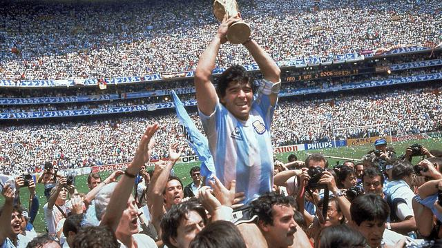 thecasualultra's tweet photo. R.I.P. Diego Armando Maradona💔

1960 - 2020 https://t.co/kPWA6pFZ8G