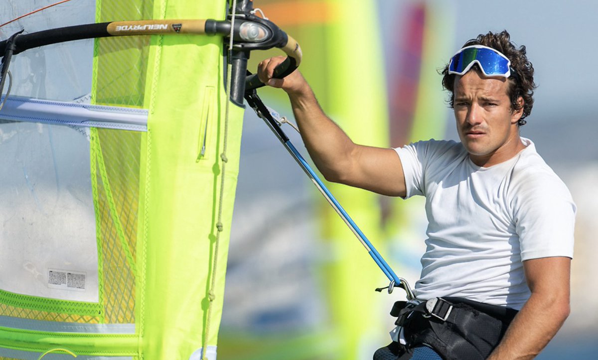 Granda y Manchón se mantienen en el Top10 del europeo de #RSX tras un duro día de #regatas con lluvia intensa, viento inestable y grandes olas

Aurelio Terry defiende su segunda posición entre los juveniles

#ESPSailingTeam #Tokio2020 #RoadtoTokio