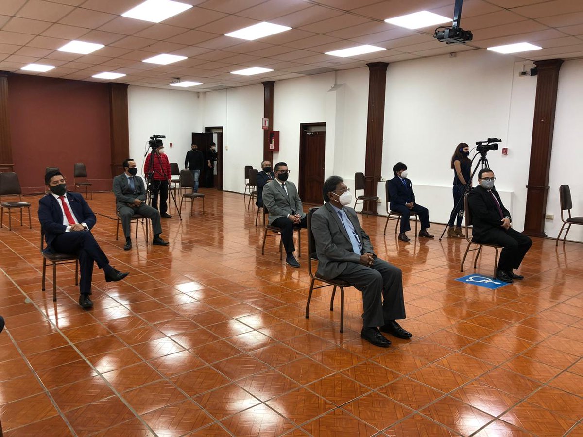 ContinuaUcacue's tweet photo. La Universidad Católica de Cuenca en homenaje al Bicentenario de Cuenca #Hoy #Inauguró  “El Encuentro Iberoamericano sobre Desafíos de la Educación Superior y Transformación Social” que contó con la presencia de Rector Ph.D Enrique Pozo, Dr. Marco Vicuña y Jesús di Filippe. https://t.co/YGefuzlZ1X