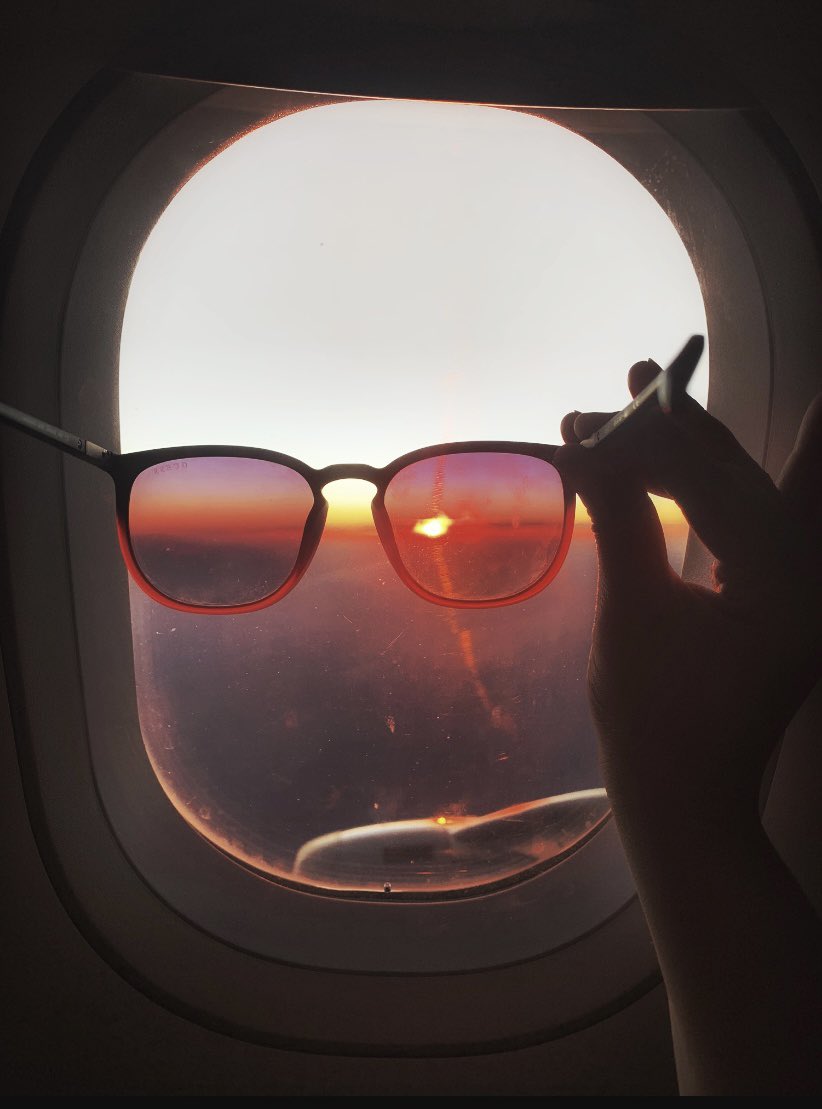 dayal_devna's tweet photo. I always have a point of view, it may not be right but it’s my own #beautifulNature #sunsetphotography #planeview #somewhereinsky #natureperfection @GUESS https://t.co/TDvzH6OXRv