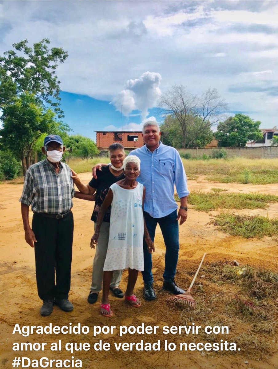 Eneudo's tweet photo. Gracias Dios por tan maravillosa experiencia de servicio y amor al prójimo. #DaGracias https://t.co/aBC01Nshnn