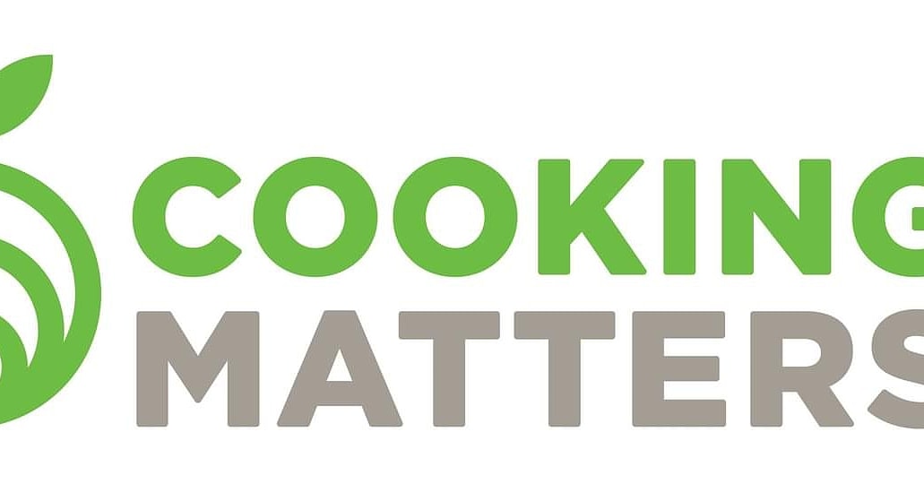 kitty_seelig's tweet photo. Helpings of Hope is proud to be a community partner with @shareourstrength in providing Cooking Matters classes to those with limited food budgets. Check out our "Thanks 4 Giving" fundraiser going on  @Facebook. Search @helpingsofhope. Thank you for your support!! https://t.co/kr84qRnE4d