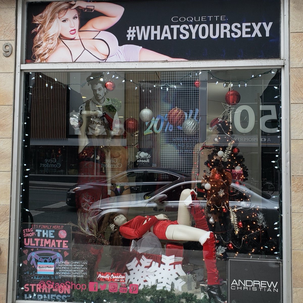 BradAllanXXX's tweet photo. Thank YOU #STAGSHOP for keeping the Xmas spirit alive!!
...with a quasi LOCKDOWN now limiting our access to only the 'essentials' I was shopping at Pusateri's when I noticed a HOT local PORN guy purchasing a rather large and phallic butternut squash!!
a mere coincidence?? https://t.co/N2uEWnDfi8
