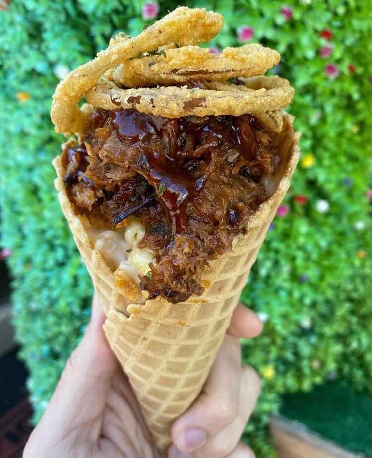 dddneworleans's tweet photo. We're diggin' @barcadianola's #FOMOFEST a waffle lot! Check out their not-so-secret menu and enjoy some of your favorite festival foods in addition to their regular menu featuring their wings, chicken sammies, and more! https://t.co/KddipCMd16