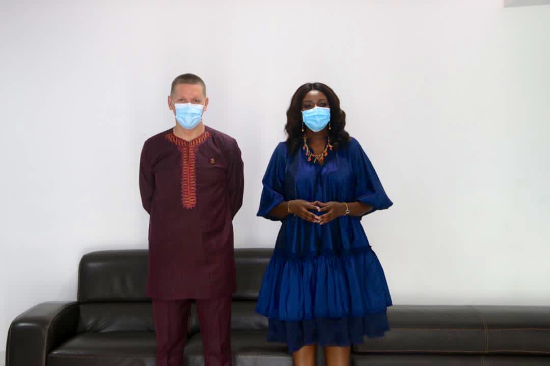 walkeriain's tweet image. Great to join @TV3NEWDAY this morning to discuss UK support for free, fair &amp;amp; peaceful 🇬🇭elections.

At the start of #16DaysOfActivism , we discussed our shared responsibility to confront gender-based violence, and to promote inclusion.