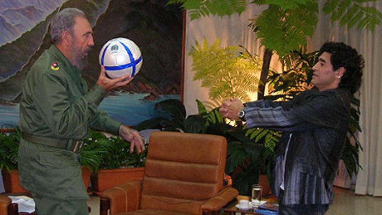 El deporte está de luto, #Cuba está de luto, muere un gran deportista y entrañable amgo de #Fidel, dos grandes que se unen en la inmortalidad. #CubaEsFidel #YoSoyFidel
<a href="/DiazCanelB/">Miguel Díaz-Canel Bermúdez</a> <a href="/MINSAPCuba/">Ministerio de Salud Pública de Cuba</a> <a href="/japortalmiranda/">José Angel Portal Miranda</a> <a href="/ujcssp/">UJC Sancti Spíritus</a> <a href="/UJCdeCuba/">UJC de Cuba</a> <a href="/InderCuba/">INDER</a>