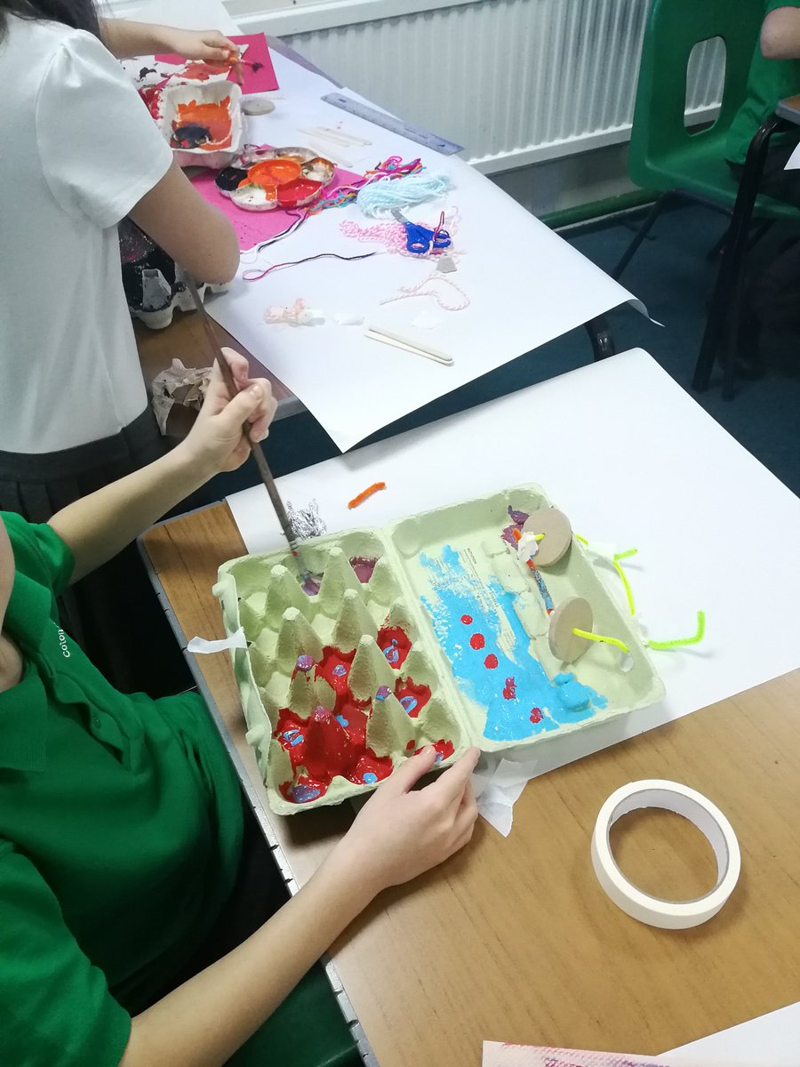 GreenCoton's tweet photo. Superb moving monster creations made in Year 3/4 this afternoon. https://t.co/c3naI1YtOI