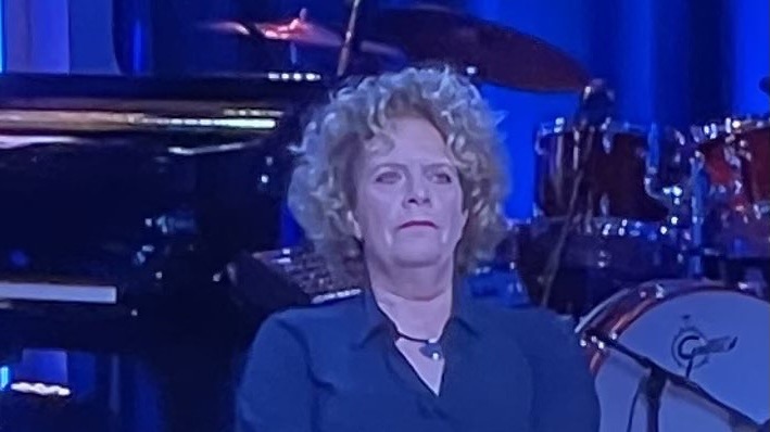 De gezichtsuitdrukking van #Kaandorp is echt priceless! #beau #baudet