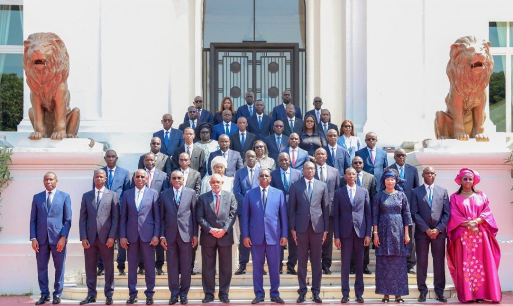 Communiqué du Conseil des ministres du 25 Novembre 2020A thread  https://dakar24sn.com/2020/11/25/communique-du-conseil-des-ministres-du-25-novembre-2020/