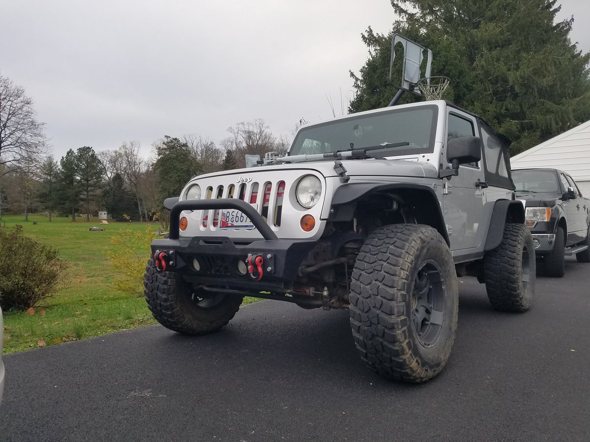 Matthew68650964's tweet photo. @L__Bass @THEJeepMafia @Jeep Same here. https://t.co/1MZVG590fE