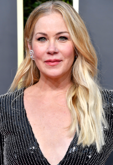 Happy Birthday Christina Applegate!!!! (She\s 49 today.) 