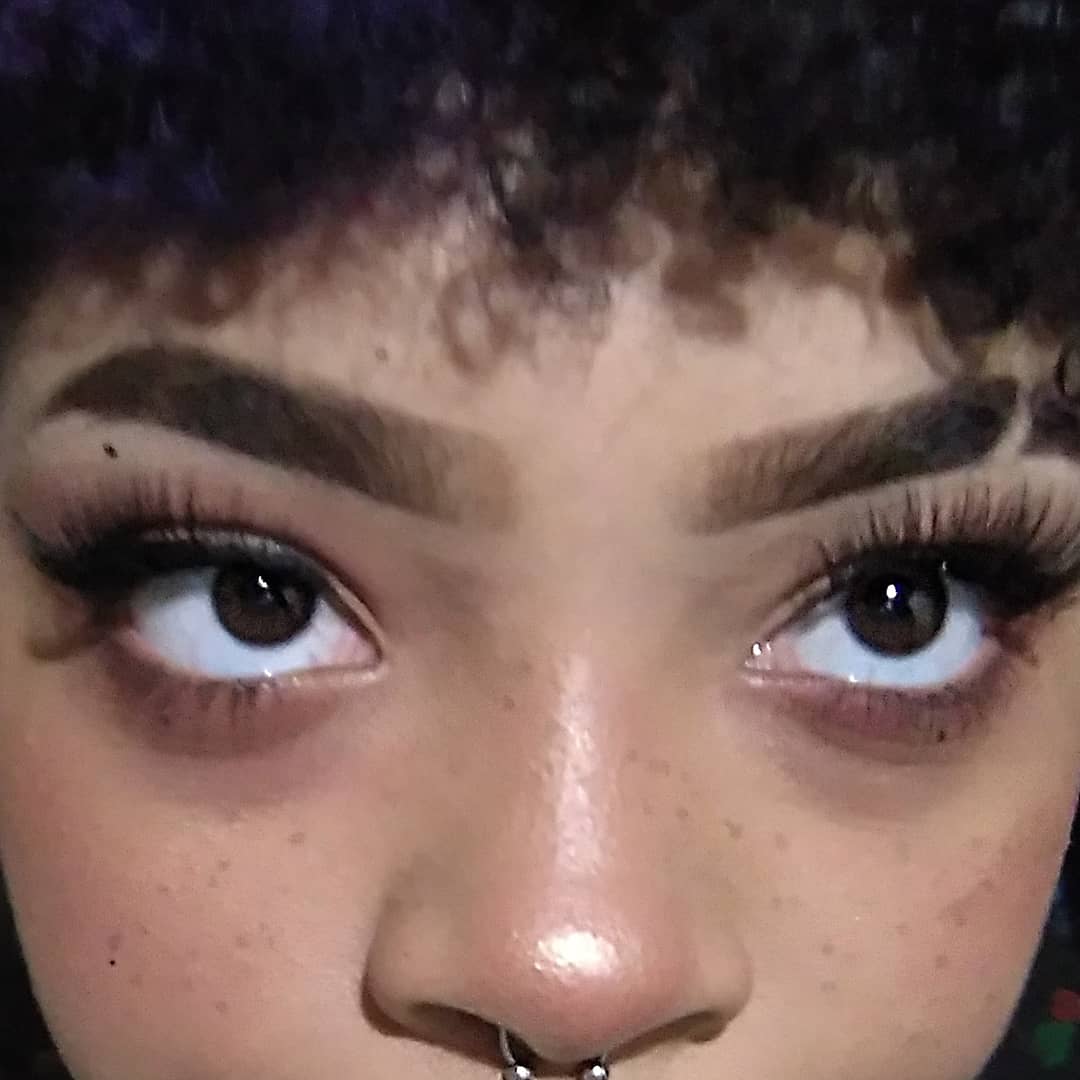lu4butterfly's tweet photo. oir, resolvi postar uma foto minha só porque gostei muito dessa maquiagem 😭😭 https://t.co/glIA23oUw0
