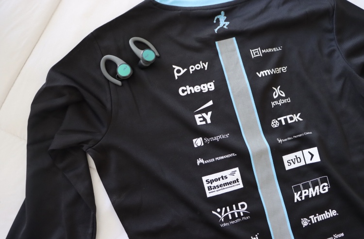 Plantronics's tweet photo. It's almost Thanksgiving which means it's time to grab your #BackBeatFIT and do the 🦃Trot!
Join us as the @TurkeyTrotSV goes virtual this year.
Race registrations support local charities. It's not too late to sign up 👉 https://t.co/yXOQcCLYhS https://t.co/OQlpowzMRb