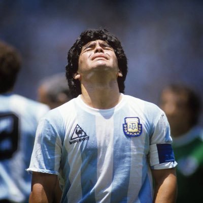 FAquafortain's tweet photo. RIP LÉGENDE ... 🙏🏻 https://t.co/qCuOay2IKJ