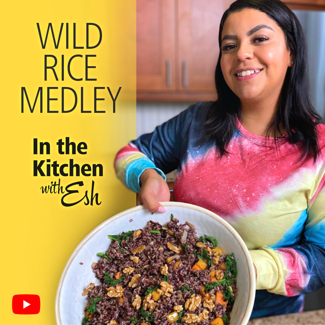 HamiltonLibrary's tweet photo. Wild Rice Medley anyone? Don't mind if we do.
Watch as Aicha from @eshas_eats prepares this flavorful side dish that can pair up nicely with your next menu plan.
Tune in: https://t.co/guebQuMRjy
#HamOnt #Indigenouscooking #HPLreads2020 #HamiltonReads2020 @CanoeSteady https://t.co/yVrIxbrXkj