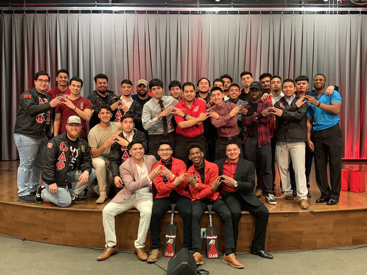 blizardi32's tweet photo. Happy Founders Day! Wouldn’t be where I’m at without this brotherhood. 33 years, a lifetime to go 🙏🏽 ⚔️🛡 https://t.co/tbGLtlXoNn