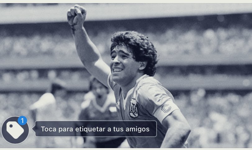labocha5rueda's tweet photo. Hoy el cielo se pinta de albiceleste. El eterno D10S ha llegado a conquistar el cielo con su fútbol 

Que la mano de Dios lo guíe al paraíso eterno. Descanse en Paz 

#DiegoMaradona #D10S #eterno10 https://t.co/arruEhX1Li