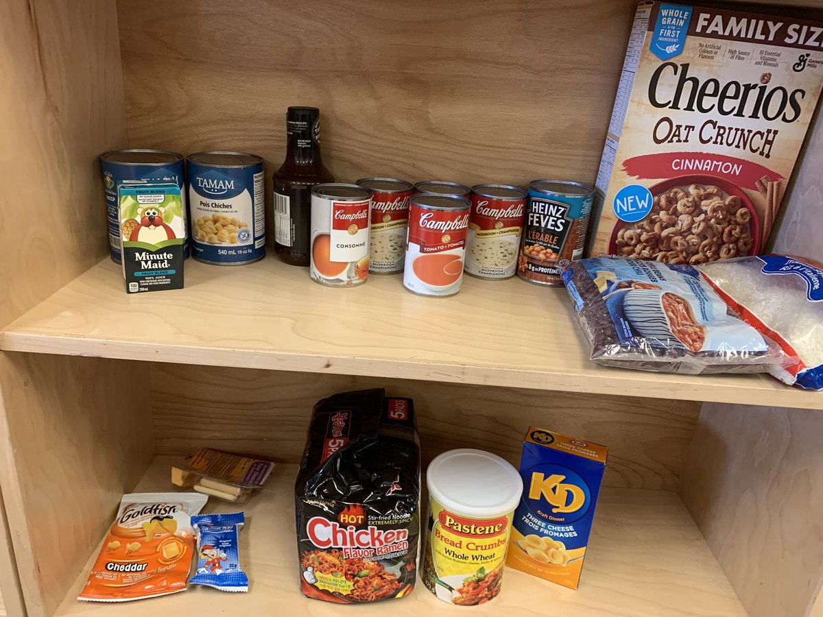 First day of bringing in food for the school food drive and our class pantry is filling up! ❤️