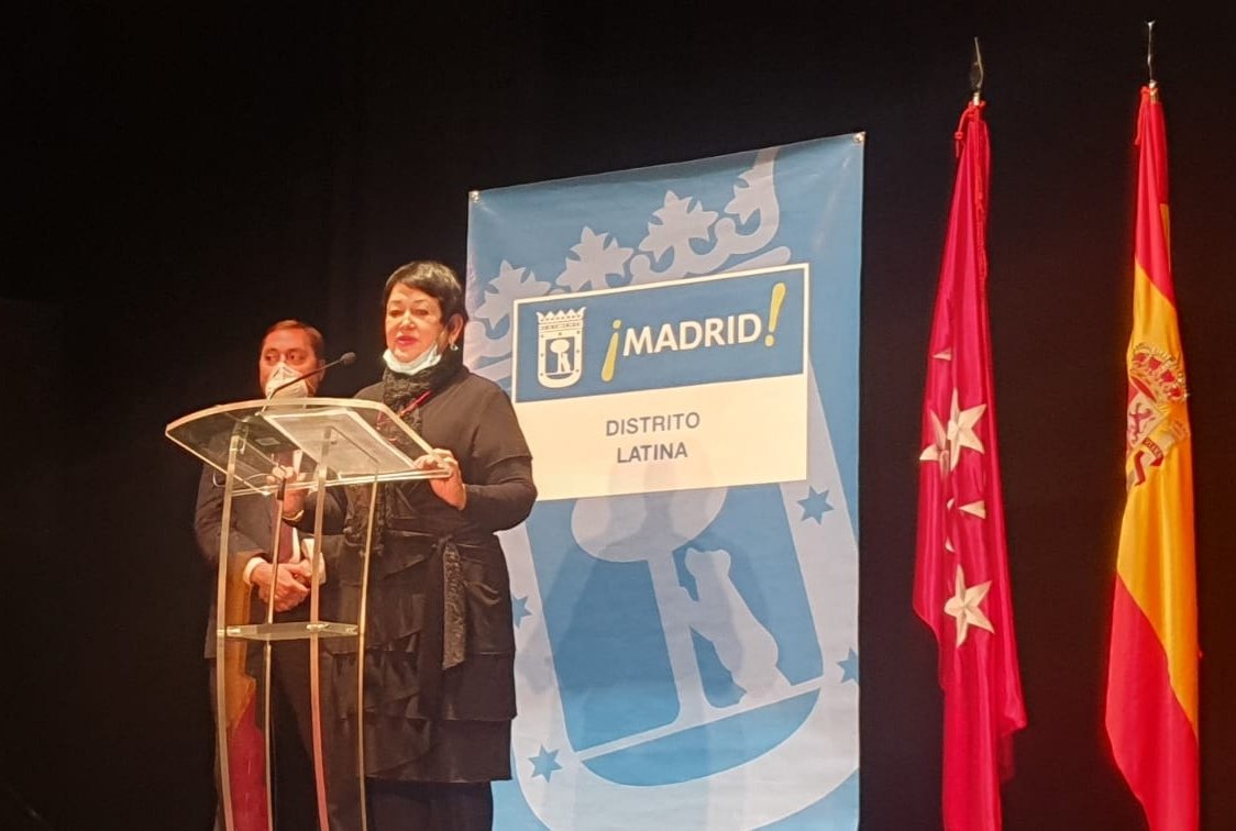 pebarrero's tweet photo. Hoy mis compañeras Vocales #MariaEdilma @81pennylane @Mtlch50 han participado en los actos institucionales @JMDLatina @JMDCarabanchel y @JMDSalamanca en el Día Internacional de la Eliminación de la Violencia contra la Mujer. Aún queda mucho por hacer.
#ContraLaViolenciaMachista💜 https://t.co/XWKcLxIU6r