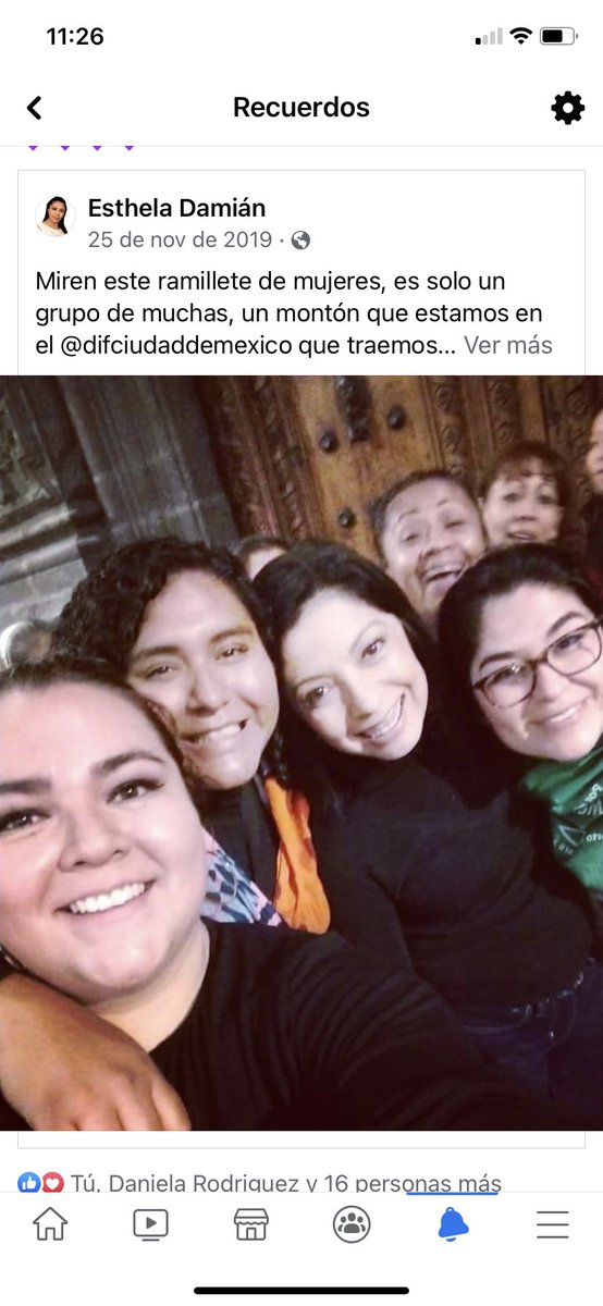 AriRodriguezC's tweet photo. Hermoso recuerdo @_CandelaViva @esthela_damian @GuerreroStar 😻😻😻 https://t.co/tQNnZGnsqs