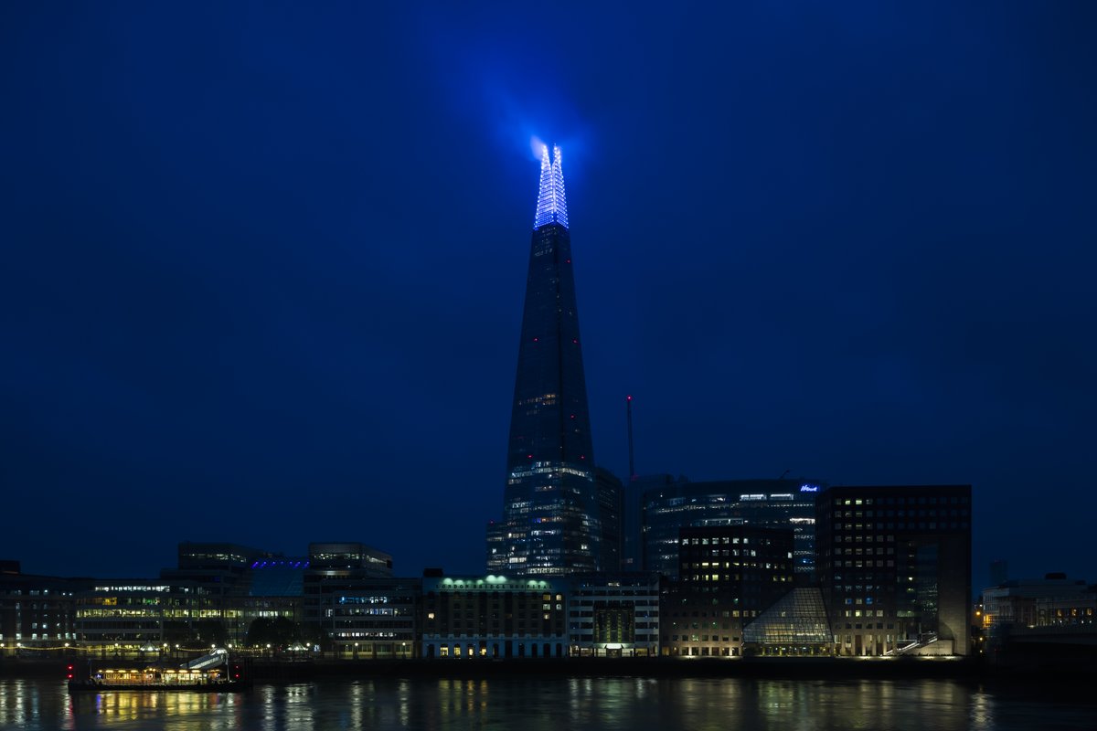 TheShardLondon's tweet photo. This year’s #ShardLights will say thank you to the NHS and key workers for their crucial work during this difficult year. Take a peek out of your window tomorrow evening to see the show. https://t.co/t7JNcFvnZ2 https://t.co/o6sxnGOmJn