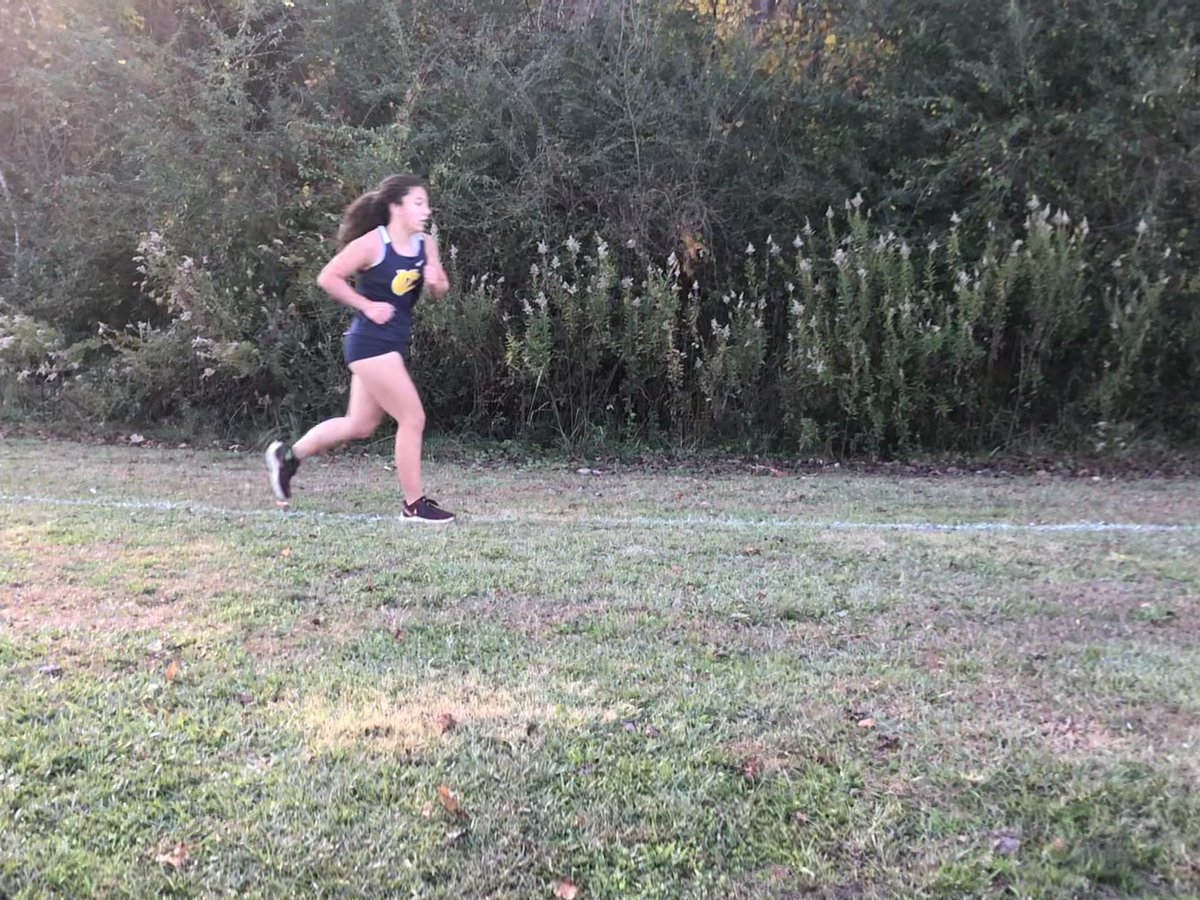 KathiMLandis's tweet photo. So proud of Caramia’s second XC meet yesterday! She’s definitely getting there! #dchxc #govikings #runsquirrellyrun https://t.co/DiTkU9BdWI