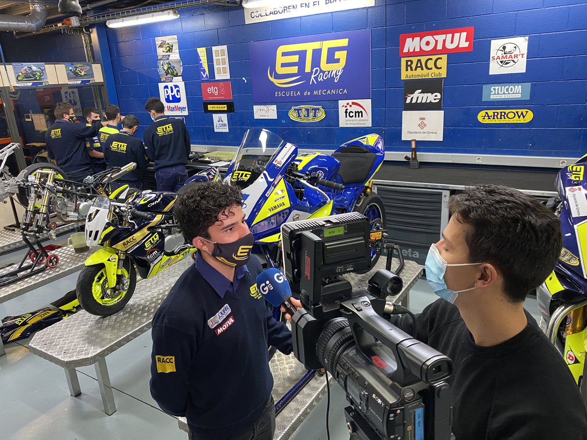 Gran jornada hoy a l’Escola Técnica Girona con nuestros pilotos del #teamETG 🙌🏻 Próximamente, vídeo resumen de esta gran jornada entre alumnos y pilotos, con la compañía de <a href="/tvgirona/">Televisió de Girona</a> ✅

#etg #Competition #race #formacion