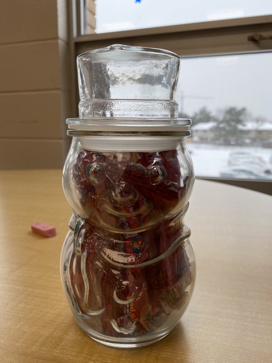 mrslaquerre's tweet photo. Practicing our estimating skills.... we looked at what numbers would and would not make a good estimate and why .  #sjanumeracy https://t.co/g72xUT0d0O