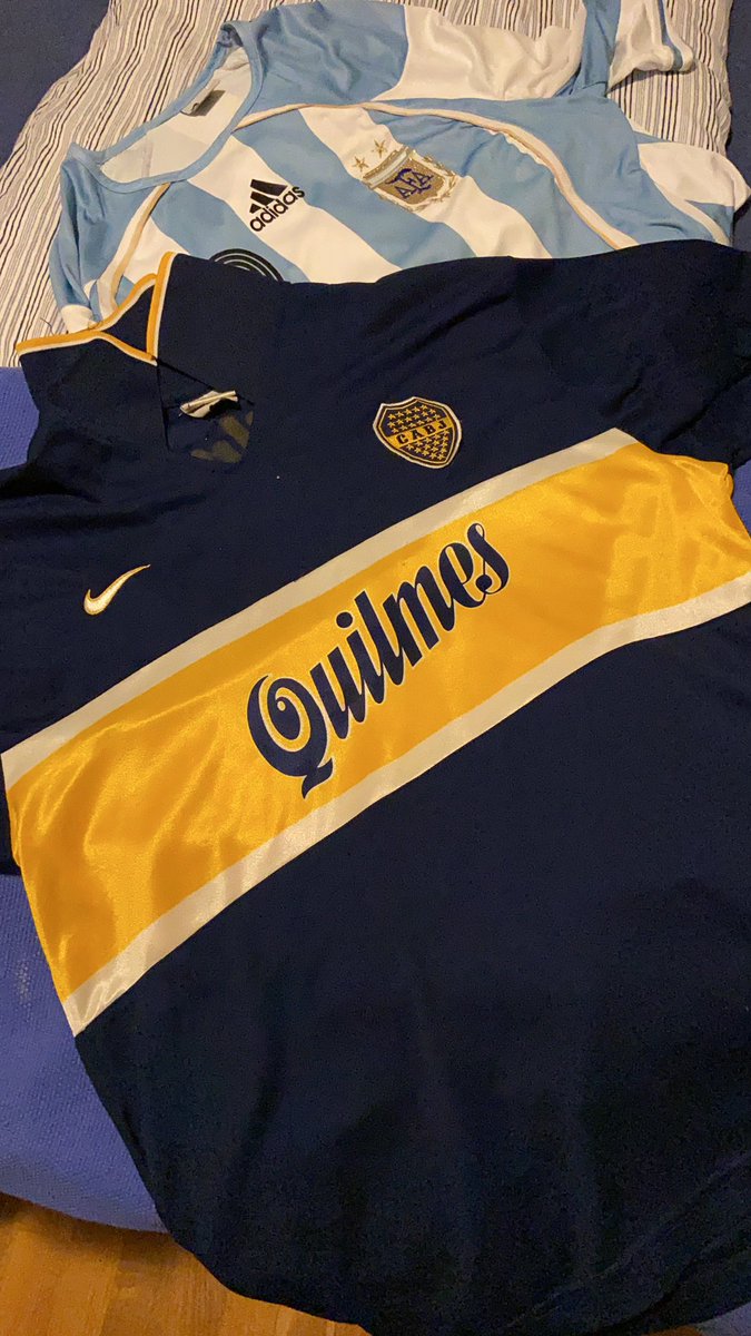 Størst. Minnene lever. Lykke til på reisen, Diego❤️⚽️