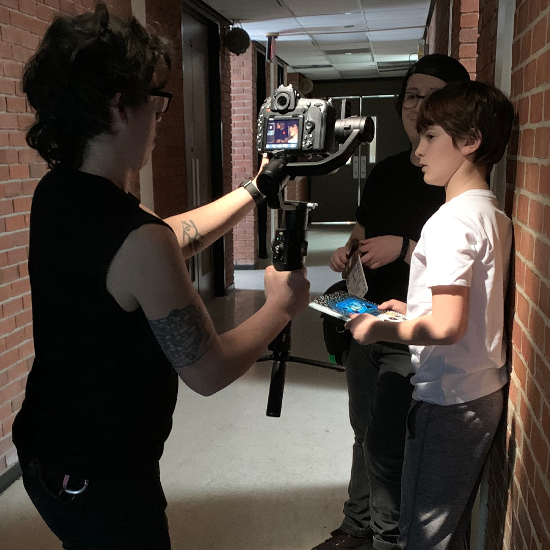 Juvenilefilm's tweet photo. BTS w/actor Benjamin Nichol as young MICHAEL. Scenes co-written by @jameyhatley. Filmed on location in Memphis @uthsc, @ShelbyFarmsPark by all-female crew @fleming_fish201 @truestorypics @breezylucia @laurajeanorama, SP Butler &amp; Bex Blande. @CarenNichol @colorsagency @StillMMFD https://t.co/77BF8OLrEw