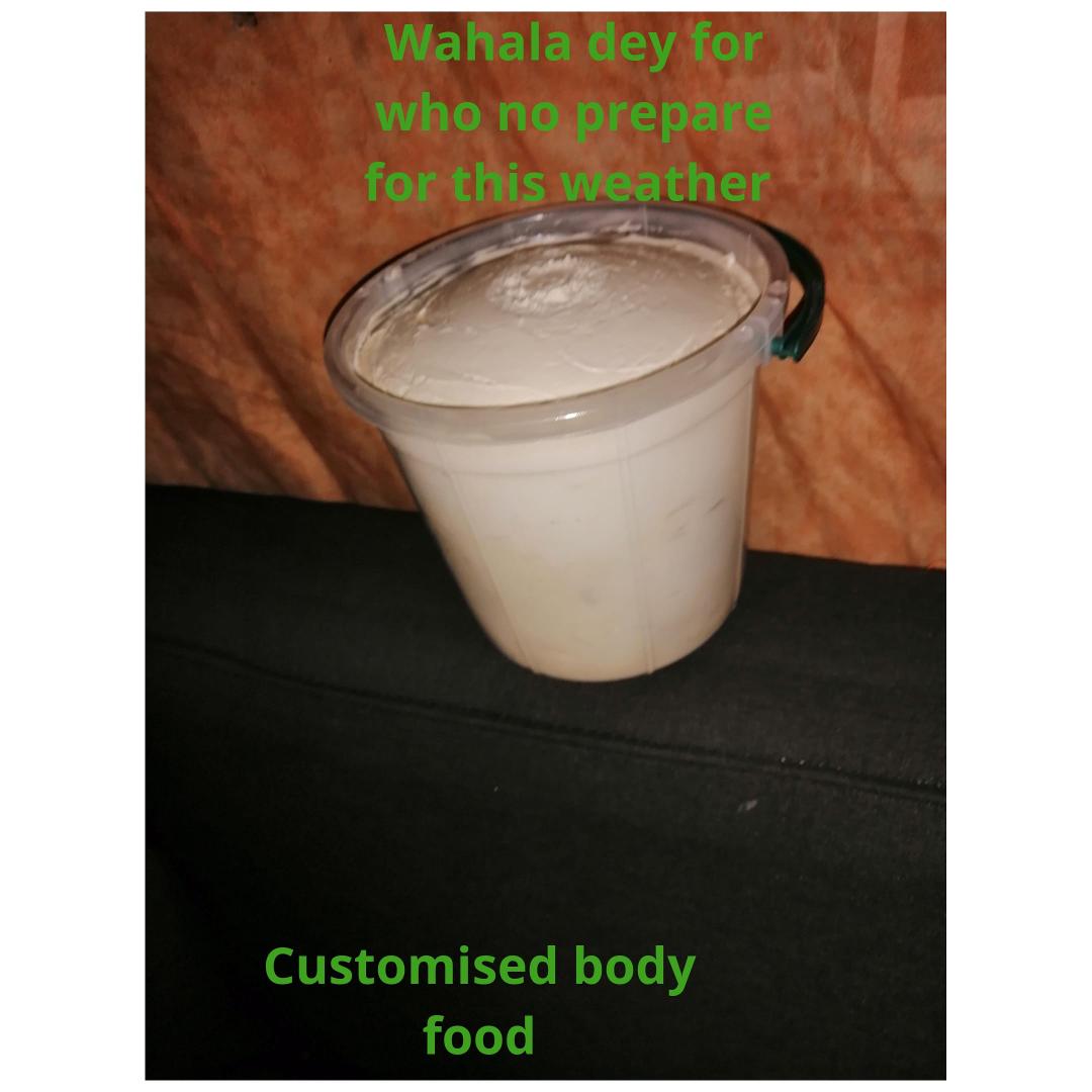 Saafari_dynamic's tweet photo. We are your plug when it comes to organic products for skin and hair care and raw materials for formulators. Our bodyscrubs is food based that you don't have to be concerned or fear if it touches your mouth by mistake, our body butter nko 👌👌your skin will pray for you, we make https://t.co/ShNqGg6k1F
