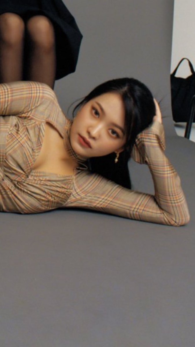 cuteyeripics's tweet photo. i can’t breathe https://t.co/QMDRWDFFZe